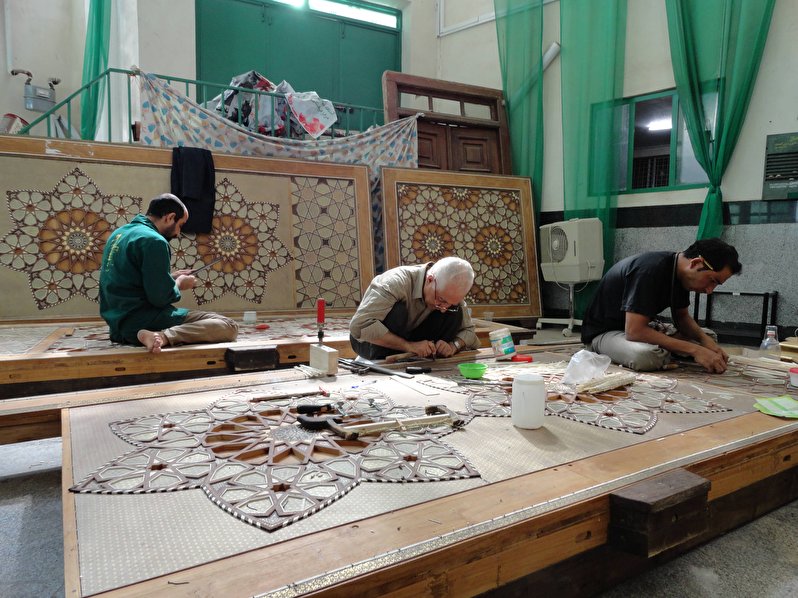 Building the new special grave box for the holy shrines of Imamain Al-Javadain (peace be upon them)