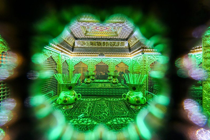 Inside the holy shrines of samarra