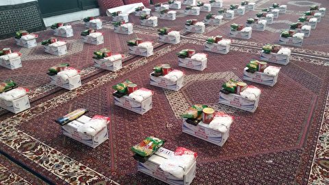 تهیه و توزیع 50 بسته مواد غذایی بین نیازمندان زنجانی