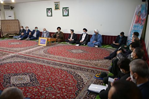 نشست هیات امنای ستاد بازسازی عتبات عالیات استان اصفهان در محضر حضرت آیت الله طباطبایی نژاد نماینده محترم ولی فقیه در استان و امام جمعه اصفهان برگزار گردید.