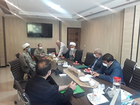 برگزاری جلساتی با مسئولین سازمانها وارگانهای استان