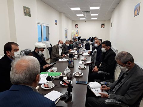 جلسه مسئولین مناطق شانزده گانه ستاد عتبات عالیات شهرستان اصفهان در حضور رئیس ستاد بازسازی عتبات عالیات استان اصفهان برگزار گردید.