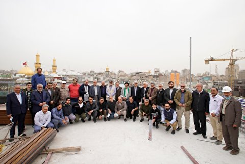 گزارش تصویری بازدید جمعی از مدیران صنایع معدنی از صحن حضرت زینب (س)