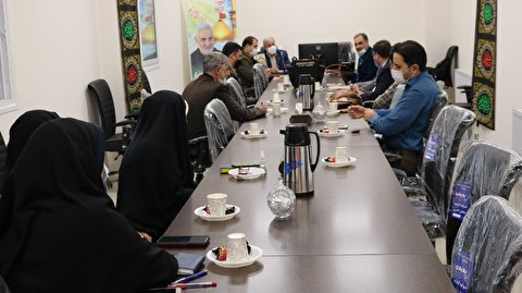 نشست رابطین و خادمین افتخاری منطقه ۱۳