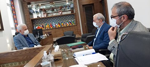 دیدار رئیس ستاد بازسازی عتبات استان با شهردار اصفهان