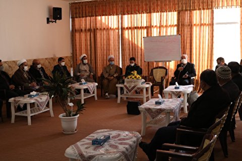 رئیس ستاد بازسازی عتبات عالیات استان اصفهان با آیت الله حسناتی دیدار کرد.