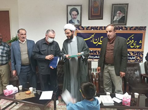 جلسه توجیهی رابطین جذب مشارکتهای مردمی ستاد توسعه و بازسازی عتبات عالیات شهرستان ابهر برگزار شد