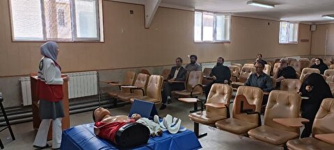 برگزاری دوره آموزشی امداد و نجات برای موکبداران