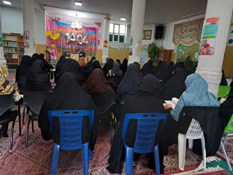 معرفی ستاد در جلسات قرآنی ماه مبارک رمضان بانوان زنجان