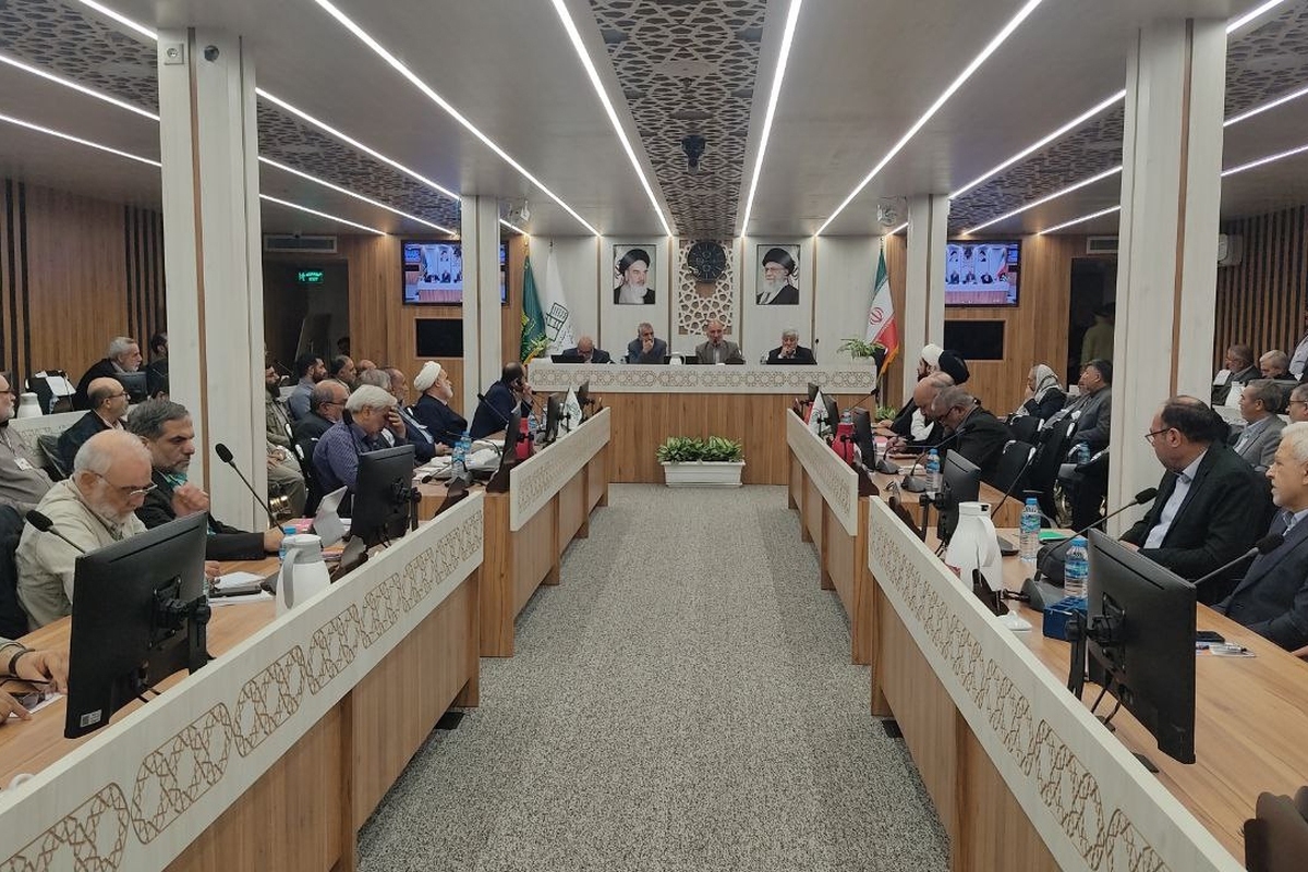 نشست هم اندیشی رؤسای ستاد‌های توسعه و بازسازی عتبات عالیات در مشهد