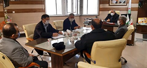 تشکیل جلسه به منظور مشارکت کارکنان و بازنشستگان در بازسازی اعتاب مقدسه