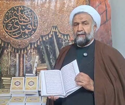 هدیه‌ای از نور؛ توزیع قرآن در مساجد آسیب‌دیده از فتنه صهیونیستی توسط ستاد توسعه و بازسازی عتبات کرج+فیلم