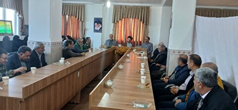 برگزاری جلسه توجیهی و آموزشی خادمان ستاد توسعه و بازسازی عتبات عالیات شهرستان سلطانیه