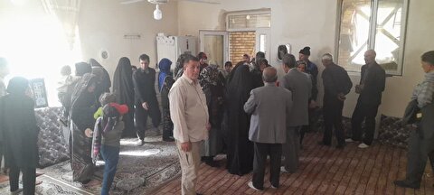 اهالی روستای چای قشلاقی شهرستان ماهنشان ، میزبان پرچم متبرک حرم مطهر امام حسین(ع)