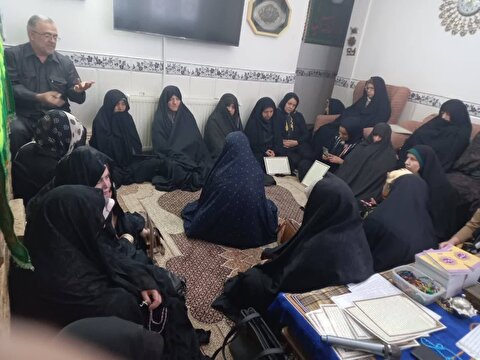 معرفی ستاد در روضه ها و جلسات مذهبی بانوان شهرستان زنجان