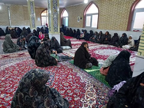 معرفی ستاد در جلسات و هیئات مذهبی بانوان روستاهای شهرستان زنجان