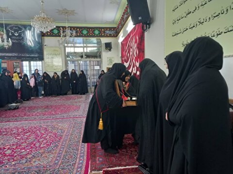 معرفی ستاد در جلسات و هیئات مذهبی بانوان شهر زنجان