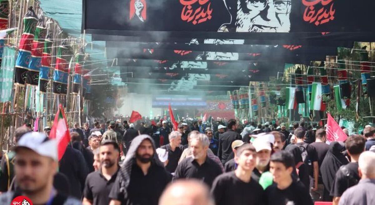 مواکب سراسر کشور پای‌کار خدمت به تشییع‌کنندگان رهبر شهید