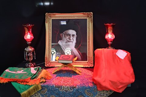 آغاز رسمی پویش «کاشی حرم به یاد رهبر شهید» در مراسم بزرگداشت هفتمین روز خاکسپاری در یزد
